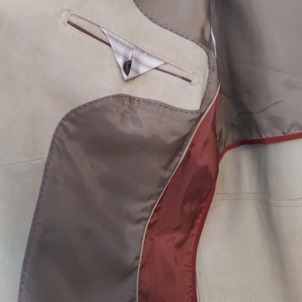 Leather jacket - Picture 4 of 8